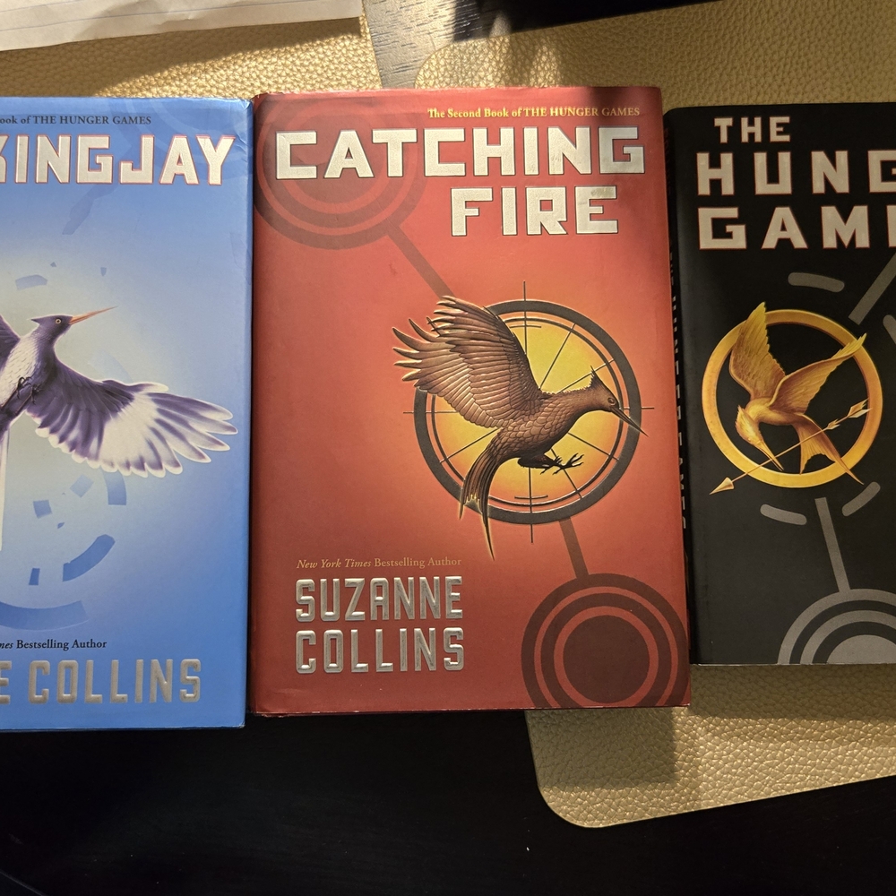 The Hunger Games Trilogy Book Set